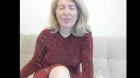 Snapshot of chicafortuna chatting on May 4, 3:24 am NBFG online show from May 4, 3:24 am