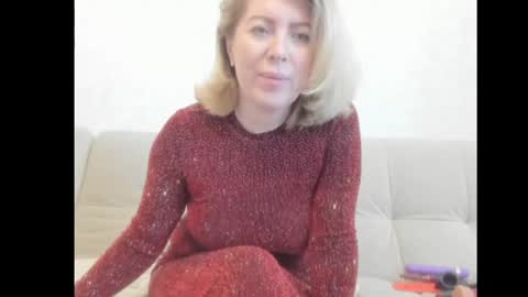 Snapshot of chicafortuna chatting on June 1, 4:47 am NBFG online show from June 1, 4:47 am