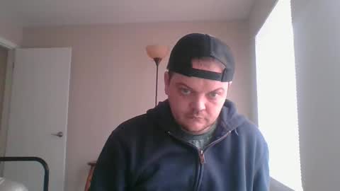 Snapshot of chicago69421 chatting on December 2, 5:15 pm Kyle online show from December 2, 5:15 pm