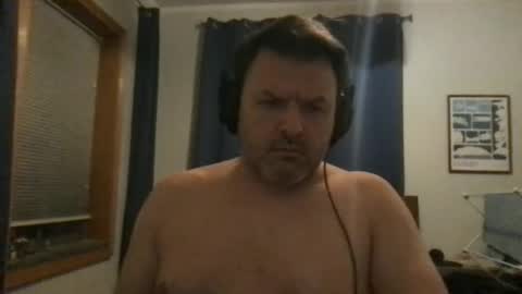 chicagoguy7183 online show from March 19, 5:22 am