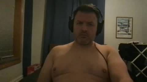chicagoguy7183 online show from April 2, 5:16 am