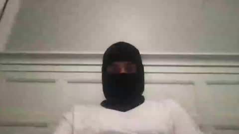 Andres online show from July 6, 5:15 pm