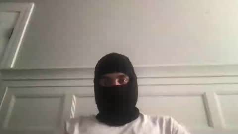 Andres online show from July 8, 9:19 pm