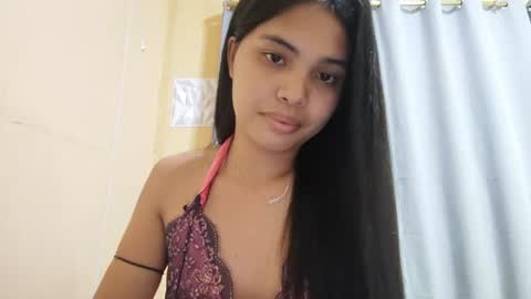 Snapshot of chictemptation_ chatting on June 18, 9:14 am CRISTINE3. online show from June 18, 9:14 am