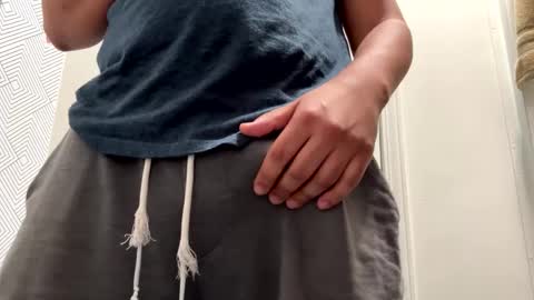 chillchile online show from December 31, 4:49 am