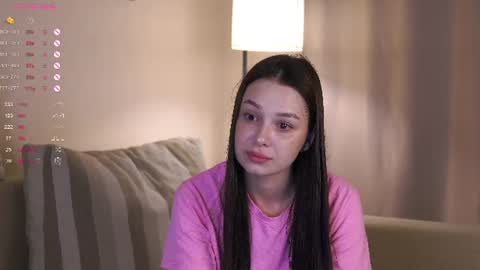 Snapshot of chillgirlll chatting on August 8, 5:20 am Nicole online show from August 8, 5:20 am