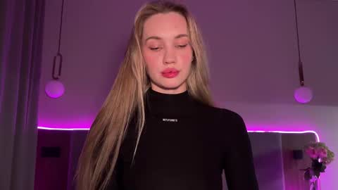 Goddess Vika - owner of all ur money online show from November 7, 3:12 pm