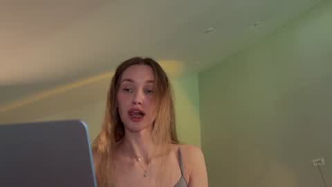 Goddess Vika - owner of all ur money online show from June 11, 4:05 pm