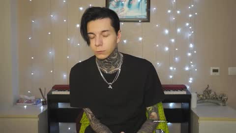 Rick online show from December 8, 11:19 pm