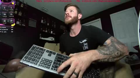 Chillinthemosttt online show from November 26, 4:13 am