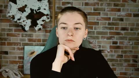 Bella online show from April 21, 9:04 am