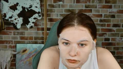 Bella online show from April 25, 5:54 am