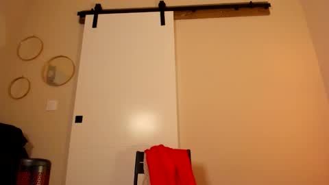 yoursensualparadise online show from December 20, 12:01 pm