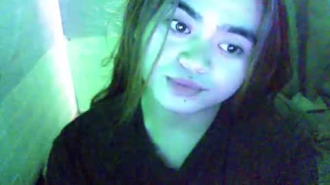 chinny_fuckdoll online show from April 21, 11:51 pm