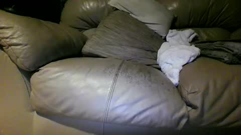 Snapshot of chippy70 chatting on July 30, 5:17 am chippy70 online show from July 30, 5:17 am
