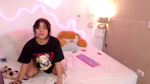 sophia online show from December 4, 4:21 am