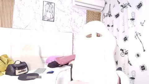 sophia online show from July 10, 10:18 am