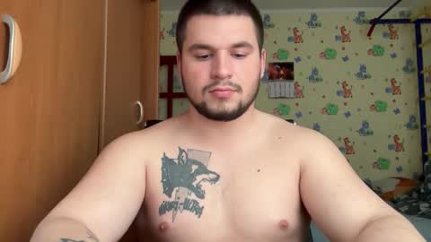 chiraq1945 online show from March 19, 8:40 am