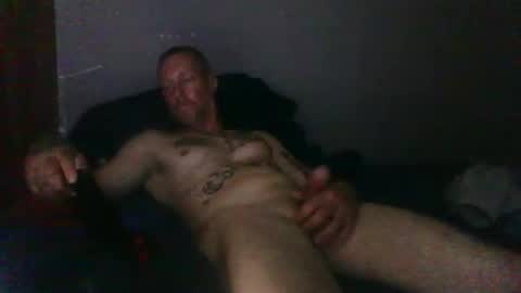 chiraq3232 online show from April 14, 9:26 am