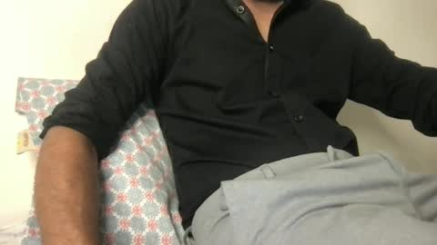 Snapshot of chirumiru123 chatting on June 15, 6:43 pm chirumiru123 online show from June 15, 6:43 pm