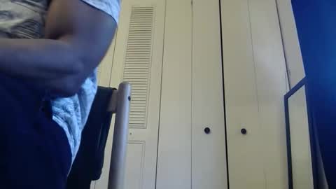 Snapshot of chitownsgod chatting on April 9, 3:50 pm Antonio Brown online show from April 9, 3:50 pm