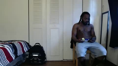 Snapshot of chitownsgod chatting on April 21, 3:17 pm Antonio Brown online show from April 21, 3:17 pm