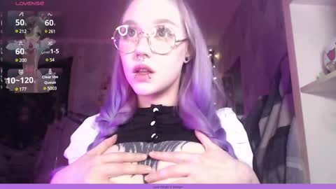 chloe_crystall_killer online show from February 12, 7:23 am