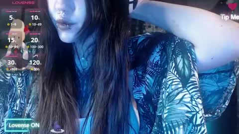 Snapshot of chloe_crystall_killer chatting on May 1, 10:09 am chloe_crystall_killer online show from May 1, 10:09 am