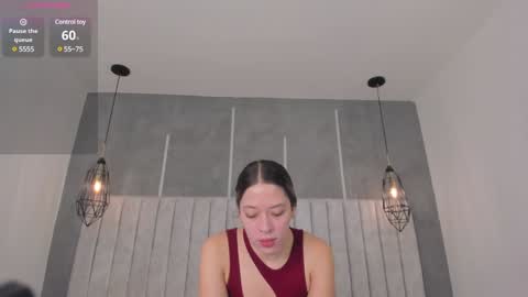 Chloe online show from February 8, 9:56 am