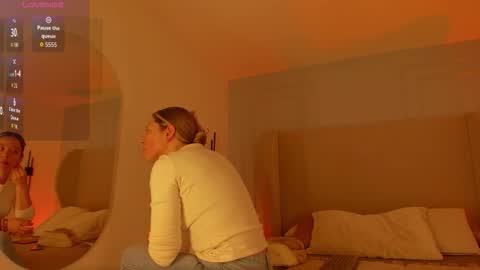 Chloe online show from March 5, 12:12 pm