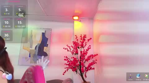 Chloe online show from March 21, 11:15 am