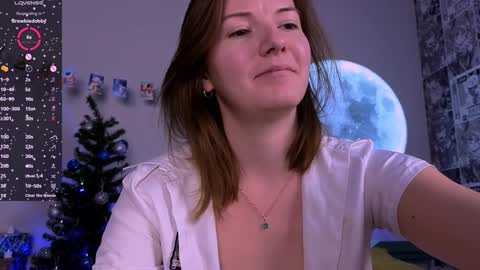 Chloe online show from December 31, 8:37 am