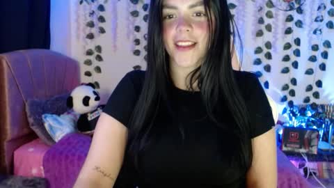  CHLOE online show from March 11, 11:22 pm