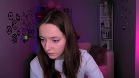 Snapshot of chloe_ley chatting on March 5, 11:06 am chloe_ley online show from March 5, 11:06 am