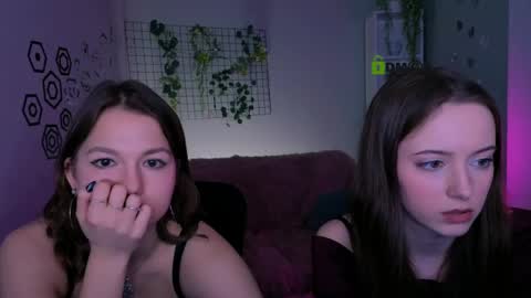 chloe_ley online show from March 24, 2:33 pm