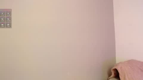 chloe_peach_ online show from March 27, 12:27 pm