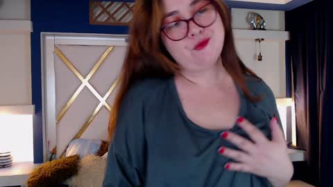 chloe_prg online show from January 29, 3:26 pm