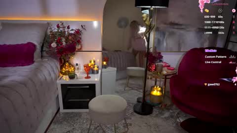 Snapshot of chloe_ri chatting on October 4, 5:16 am . ALL my LINKS online show from October 4, 5:16 am