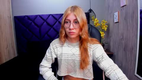 Snapshot of chloecampbell03 chatting on October 21, 12:50 pm chloecampbell03 online show from October 21, 12:50 pm