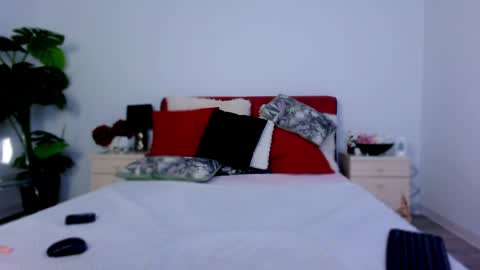 Chloe online show from March 26, 4:51 am