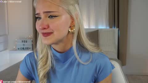 Snapshot of chloecoral chatting on February 11, 6:19 am ChloeCoral online show from February 11, 6:19 am