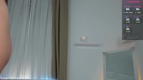 Snapshot of chloecoral chatting on February 25, 10:29 pm ChloeCoral online show from February 25, 10:29 pm