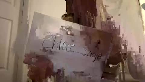 chloeesage online show from May 18, 4:18 am