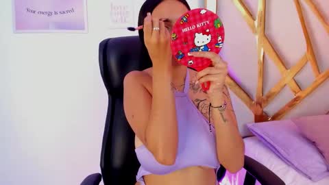  Chloe Harper  online show from December 3, 6:50 pm