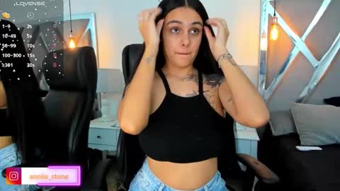  Chloe Harper  online show from March 15, 12:33 pm