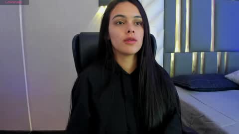  Chloe Harper  online show from April 23, 11:42 am