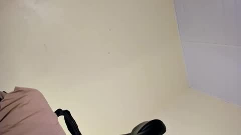 chloelana online show from March 25, 3:40 pm