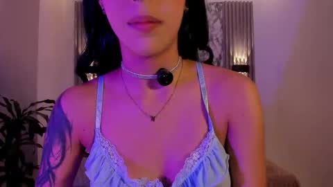 chloemasonn online show from April 18, 11:03 am