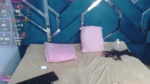 Snapshot of chloerose__ chatting on April 29, 3:10 am chloerose__ online show from April 29, 3:10 am