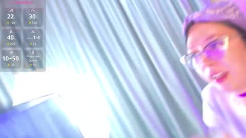 Snapshot of chloerossee chatting on October 16, 1:17 am Chloe rosse online show from October 16, 1:17 am